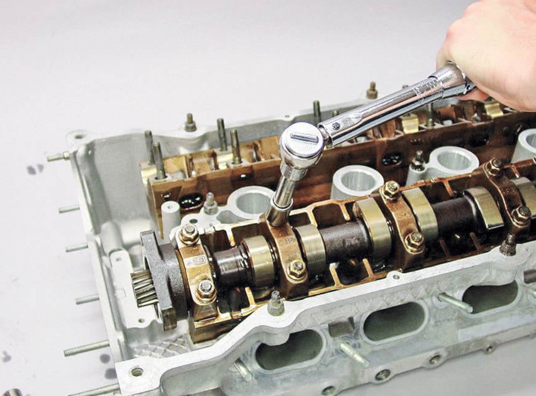 میل بادامک چیست؟ علایم خرابی میل سوپاپ + روش های تشخیص