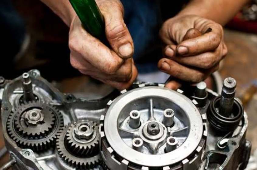 صدای خرخر گیربکس اتوماتیک؛ علل، تشخیص و راهکارهای آن